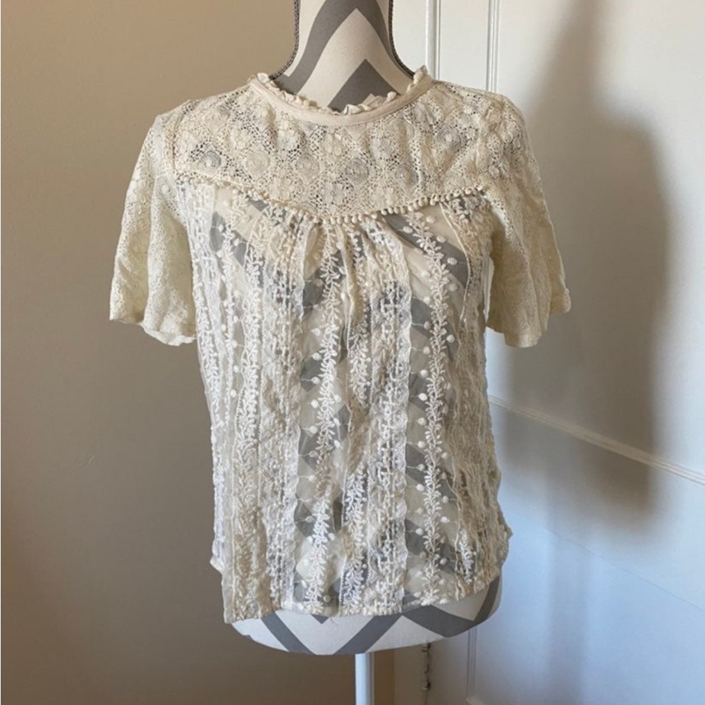 American Eagle Lace Cream Top